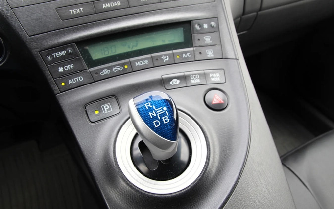 Toyota Prius cena 38300 przebieg: 206337, rok produkcji 2011 z Płock małe 704